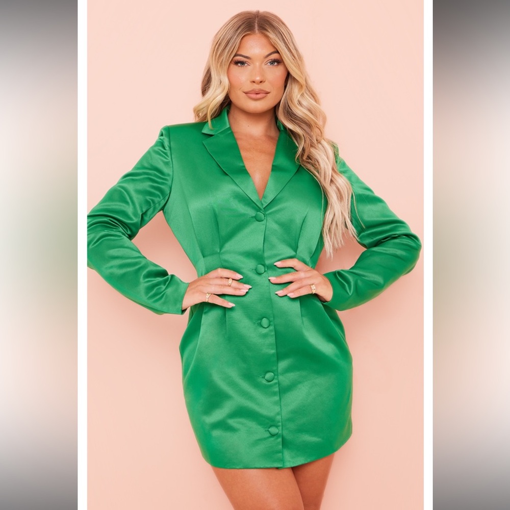 Pretty Little Thing Blazer Dress Satin Green NWT